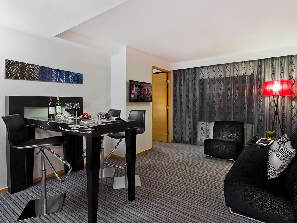 Kew Green Hotel Wanchai הונג קונג מראה חיצוני תמונה